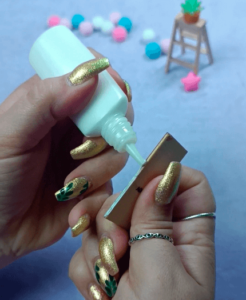 Elegir el mejor pegamento para manualidades